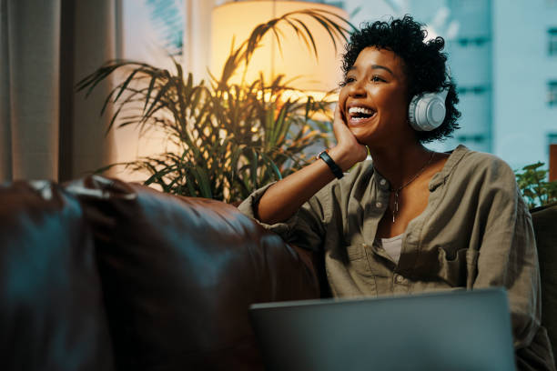 19 Christian Bible Study Podcasts to Deepen your Faith