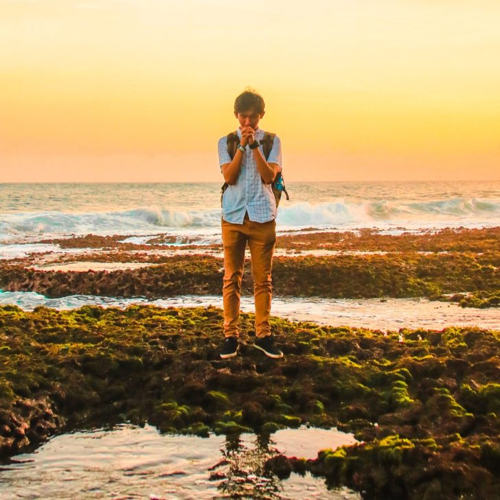 9 Prayers for a Safe Return Home (Bible verses to help too!)