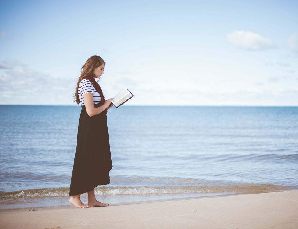 The REAL (Biblical) Meaning of Sarah? - Origin, History & Stories