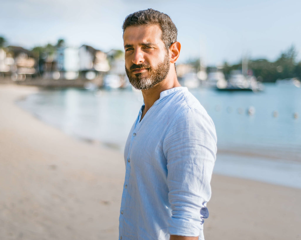 The REAL (Biblical) Meaning of William? - Origin, History & Stories