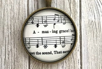 15 Amazing Grace Gifts (Ideas with the Lyrics, Custom & Bespoke!)
