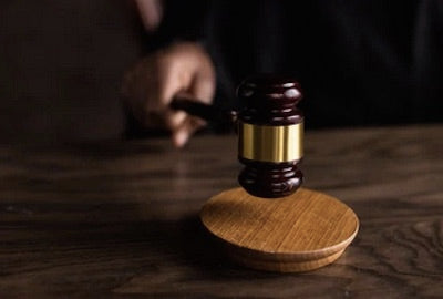 23 Bible Verses About Justice That Will Challenge You (with commentary)