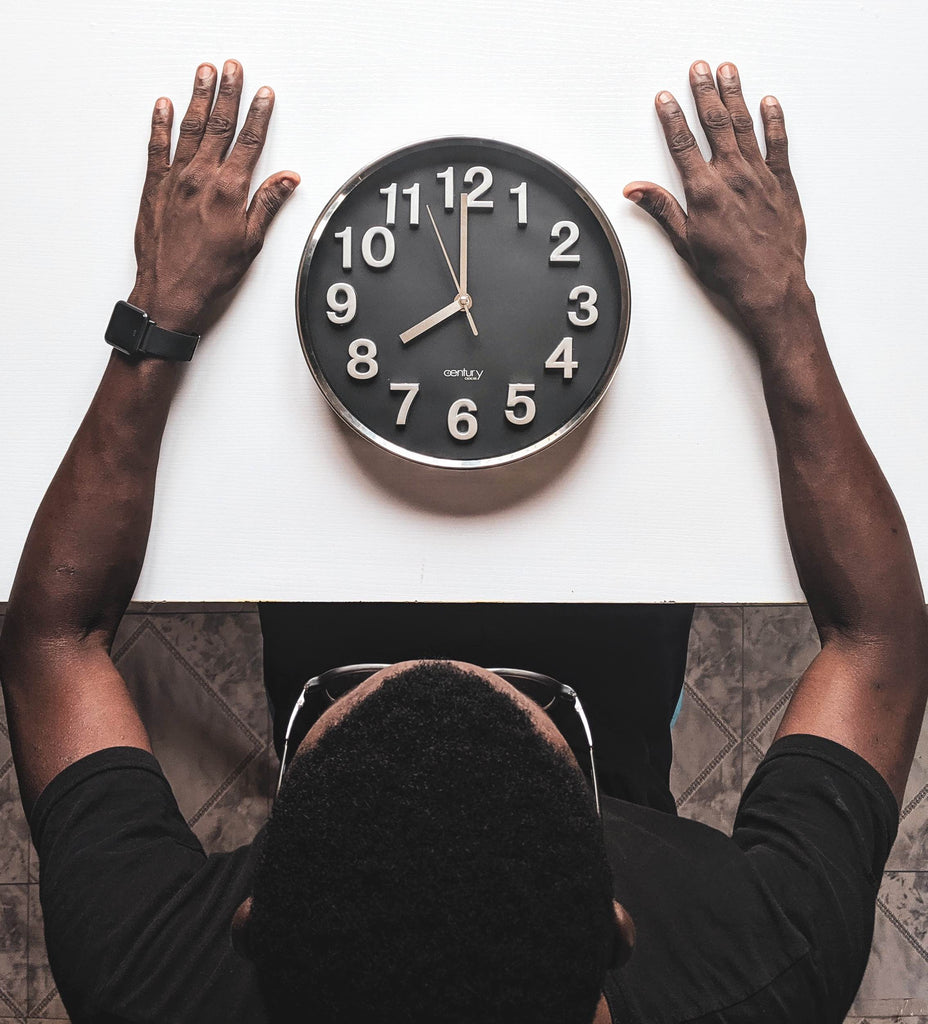 15 Bible Verses About Making Time for God Most Christians Forget (with commentary)