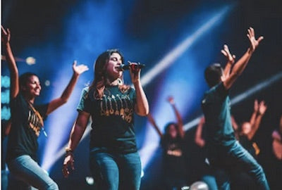 24 Bible Verses about Worship (Learn to Sing Loudly for Christ! Click here)